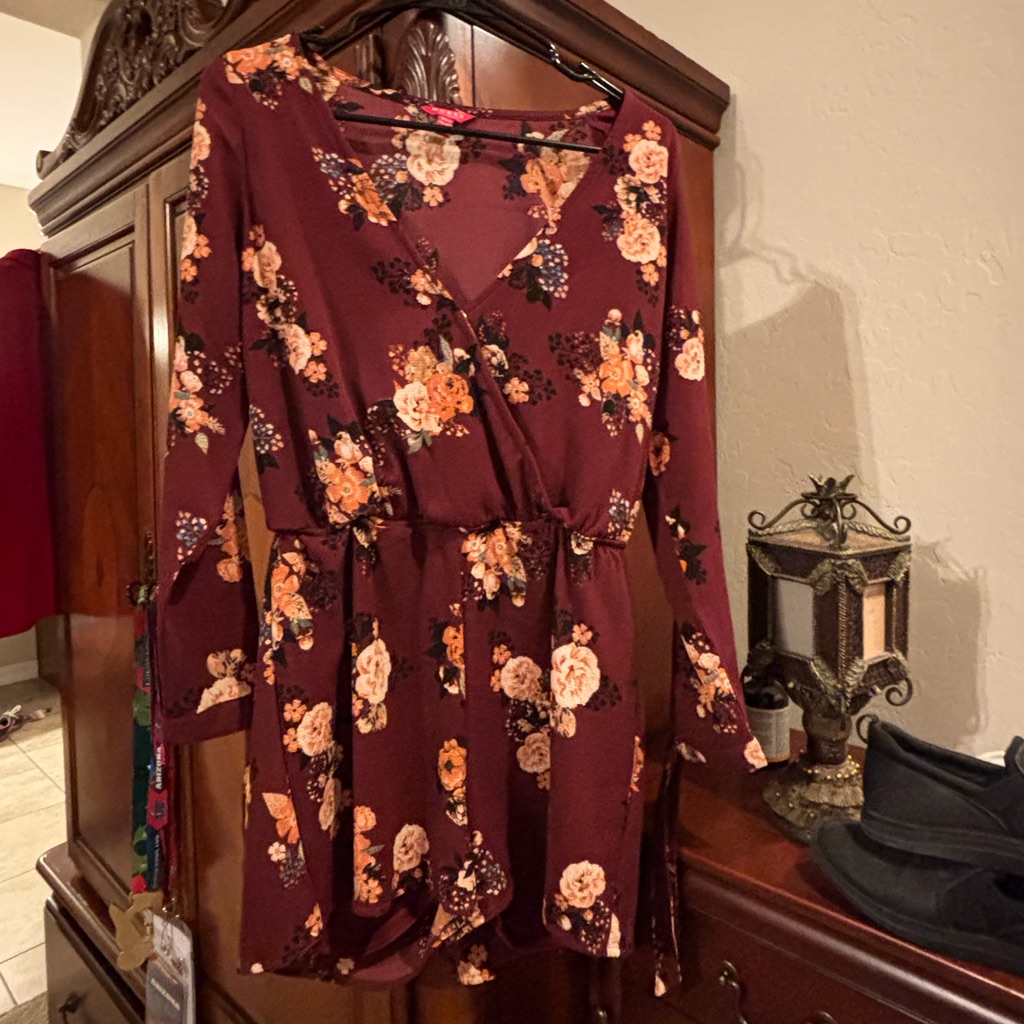 Guess Burgundy Floral Long-Sleeve Mini Dress